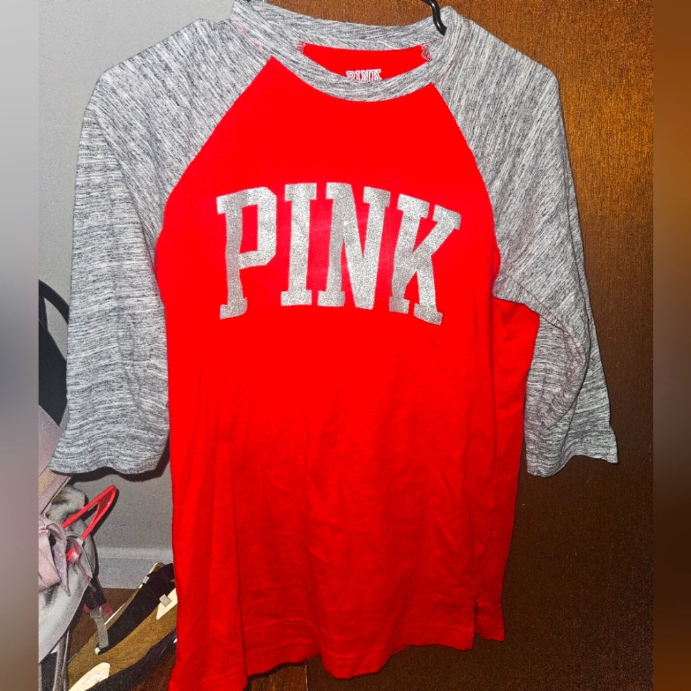 Victoria's Secret PINK Red & Silver 3/4 sleeve shirt with glitter ✨️ size XS